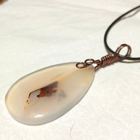 Dendrite agate copper horse buffalo opal white brown handmade dendritic animal - Picture 3 of 7